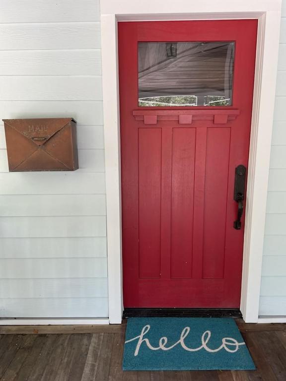 Updated Red Door Revival In Downtown Saint Augustine Экстерьер фото